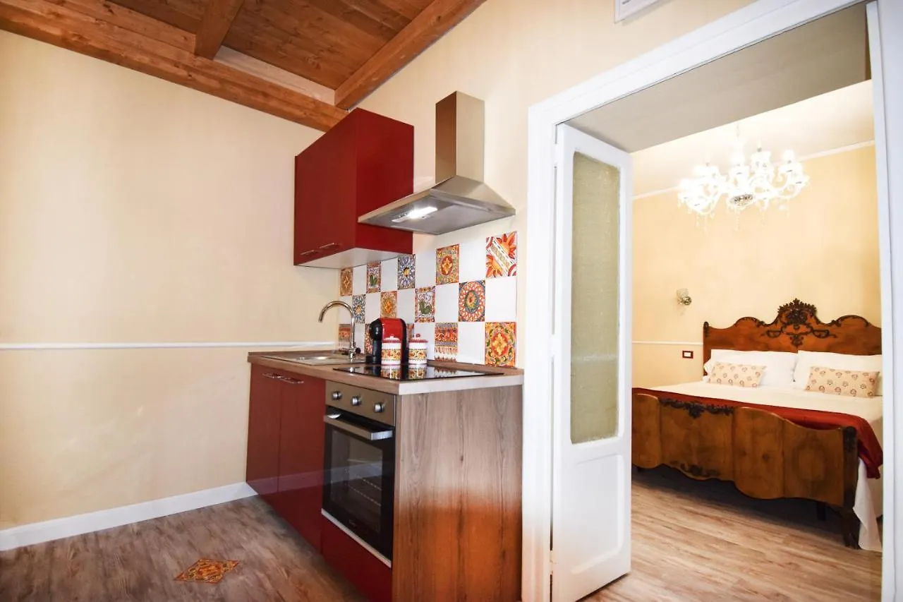 Luxury Apartment Via Genova Palermo